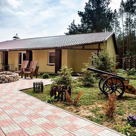 U Listochka Otel Bereza Dış mekan fotoğraf