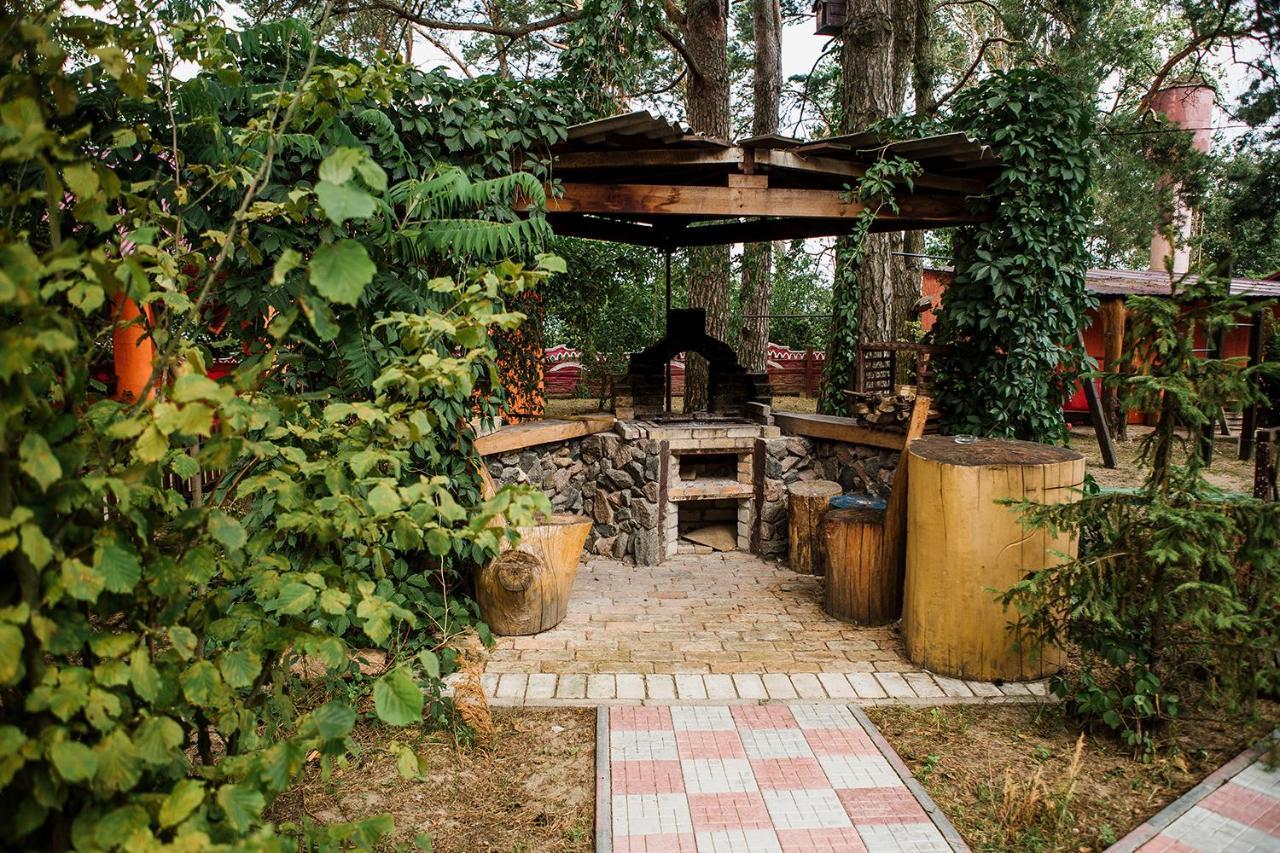 U Listochka Otel Bereza Dış mekan fotoğraf