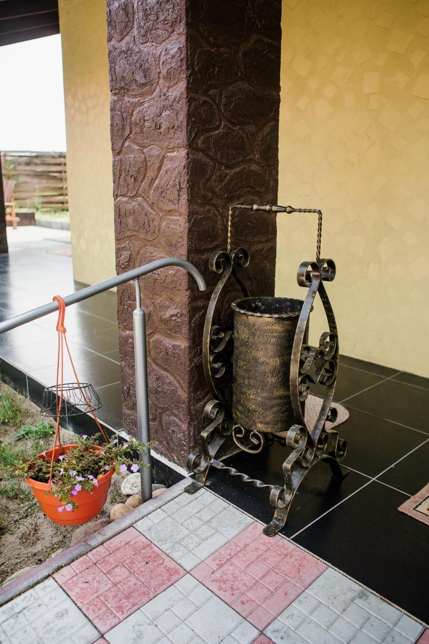 U Listochka Otel Bereza Dış mekan fotoğraf