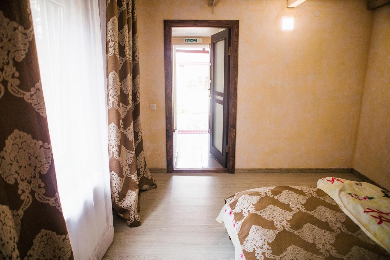 U Listochka Otel Bereza Dış mekan fotoğraf