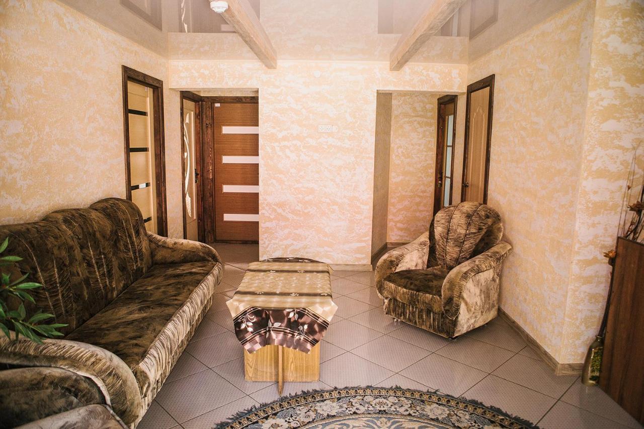 U Listochka Otel Bereza Dış mekan fotoğraf